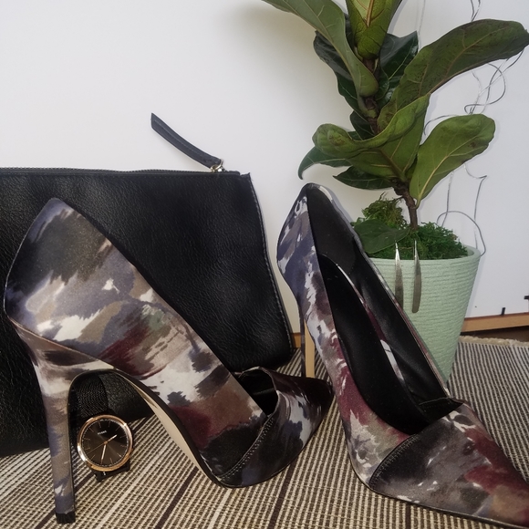 NWOT- Asos Watercolor Floral Heels - Picture 3 of 8